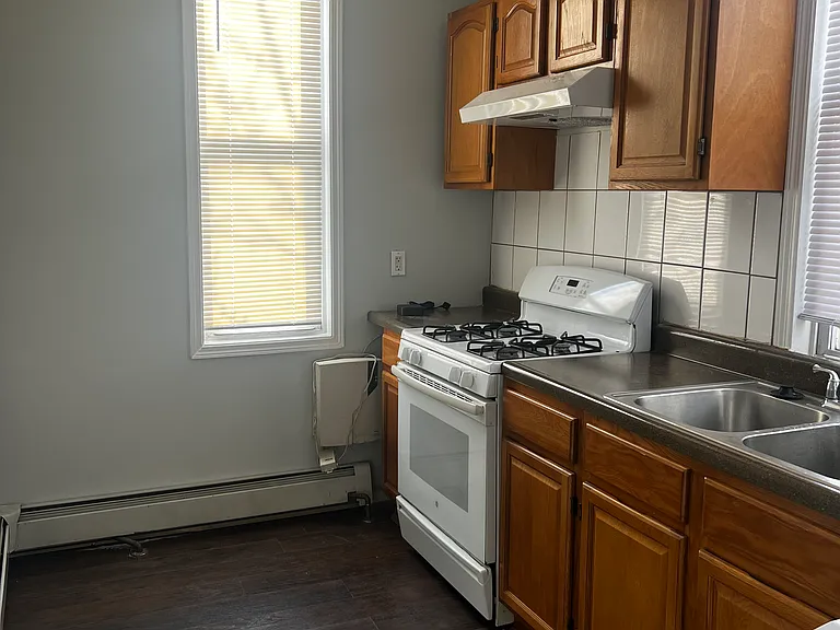 335 E Girard Ave #1 — Photo 1