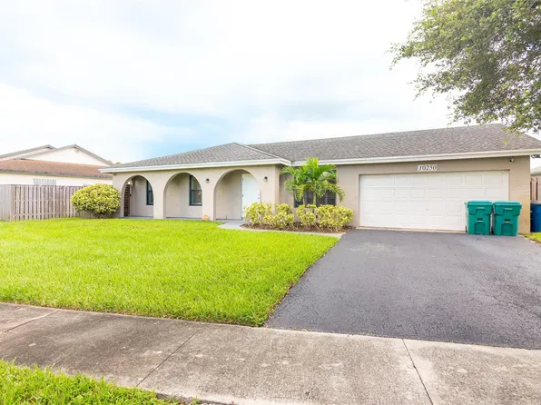 10250 SW 49th Court, Cooper City, FL 33328