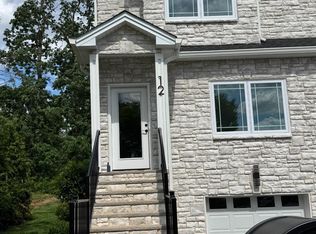 14 Moyse Pl, Edison, NJ 08820