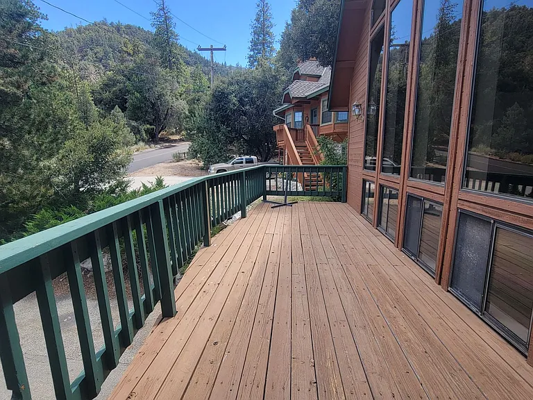 1617 Zion Way — Photo 3