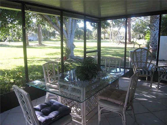 2nd image of 317 Dante Dr #317