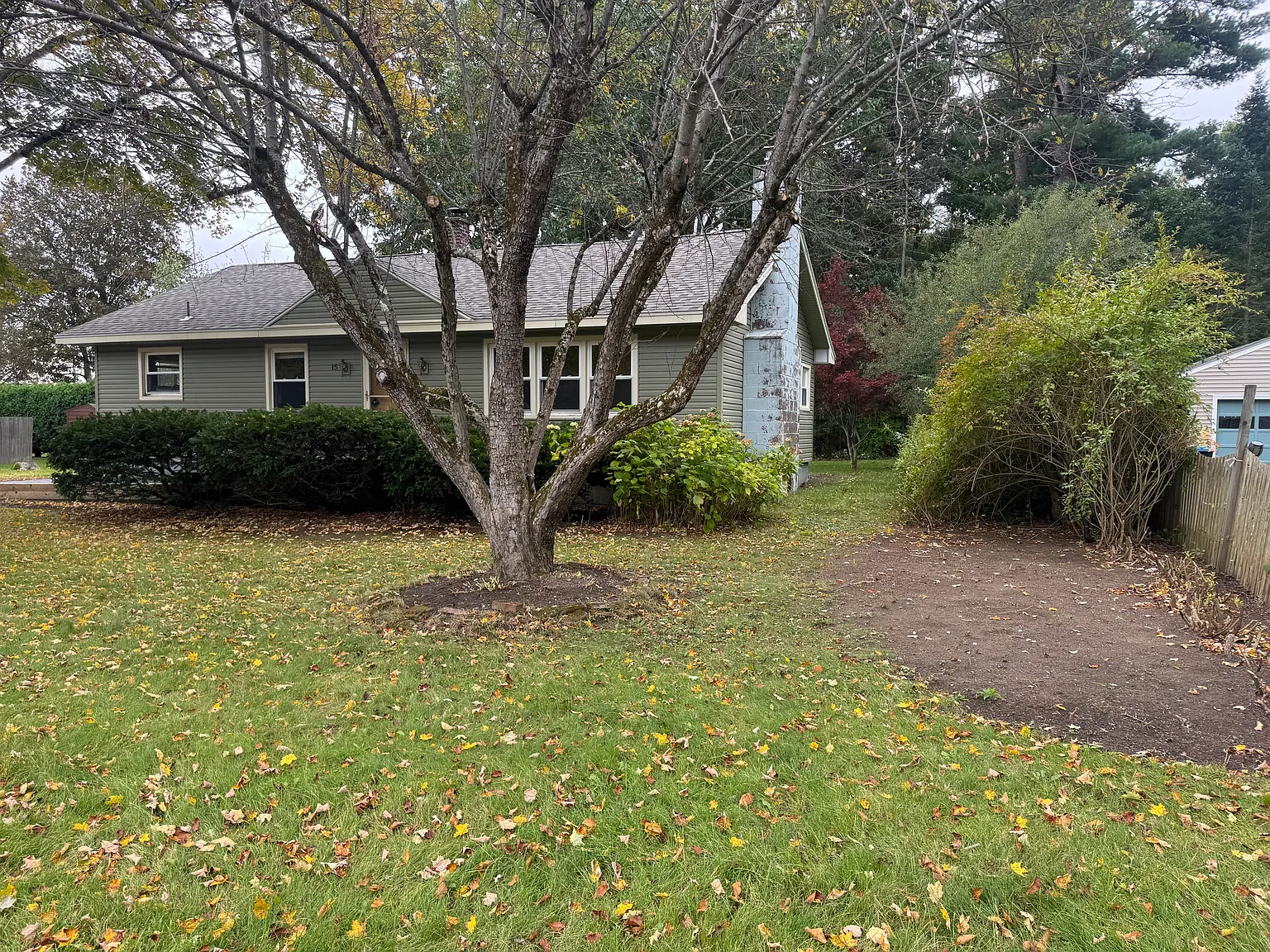 2 bed, 1305 sqft, $2,450 — Photo 2