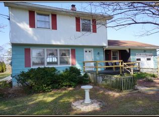 8423 Bunkerhill Rd, Gasport, NY 14067