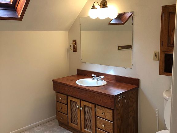 3rd image of 20205 87th St SE