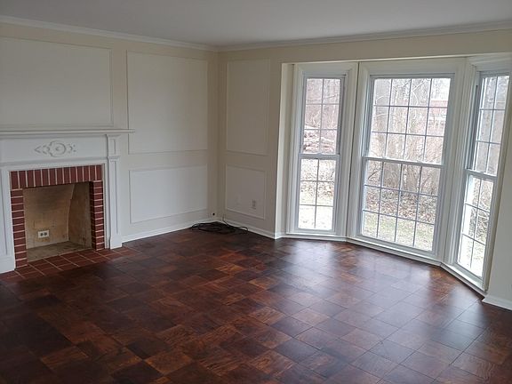 4th image of 613 Garfield Ave