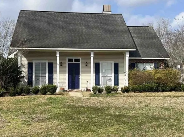 25889 Regency Ave, Denham Springs, LA 70726