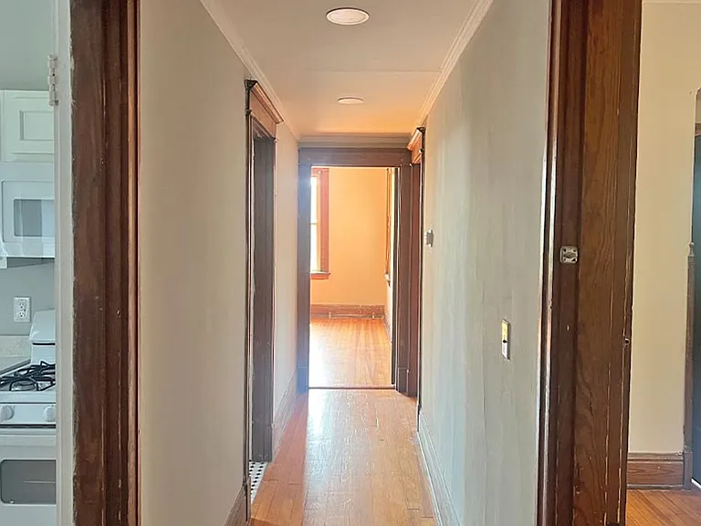 3227 Jefferson Ave — Photo 33