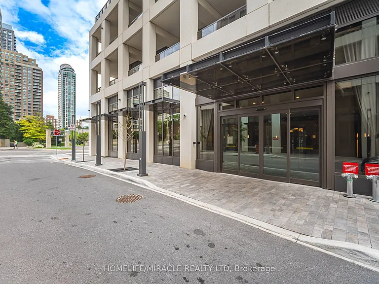 30 Elm Dr W #1609 — Photo 2