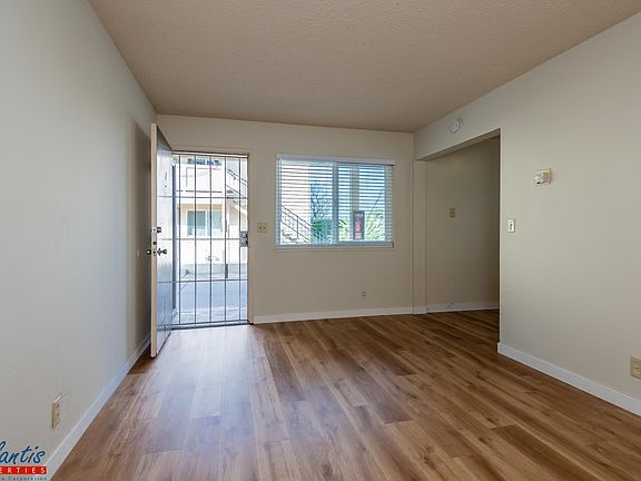 4th image of 1353 San Tomas Aquino Pkwy #Py
