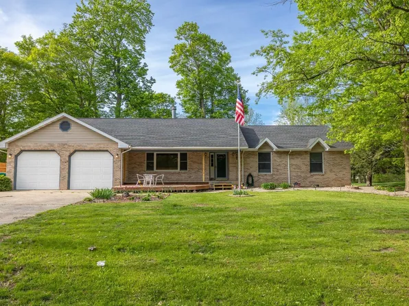 2043 S Village Rd, La Porte, IN 46350