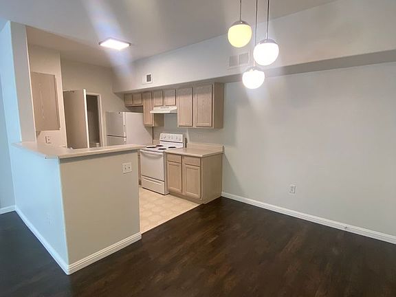 2nd image of 2615 W Gary Ave Unit 2037