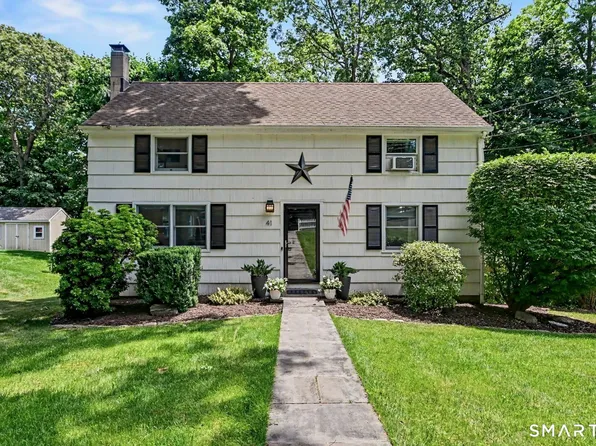 41 Ledgewood Drive, Norwalk, CT 06850