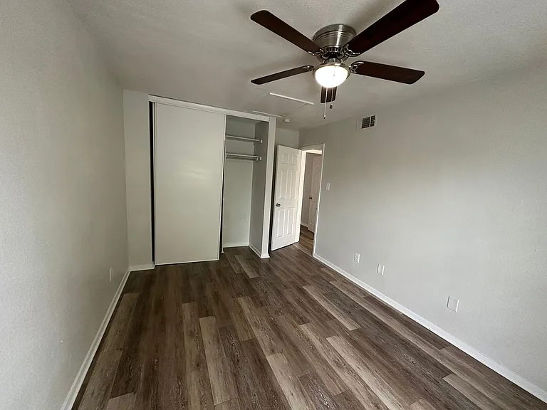 1105-1107 Uta Blvd — Photo 29