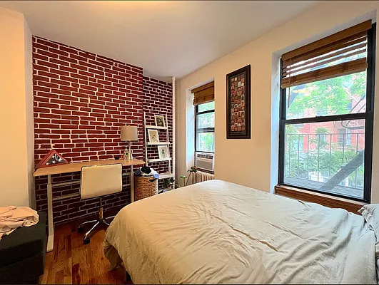 Rented by KNOCKKNOCK LLC | media 2