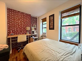 Rented by KNOCKKNOCK LLC