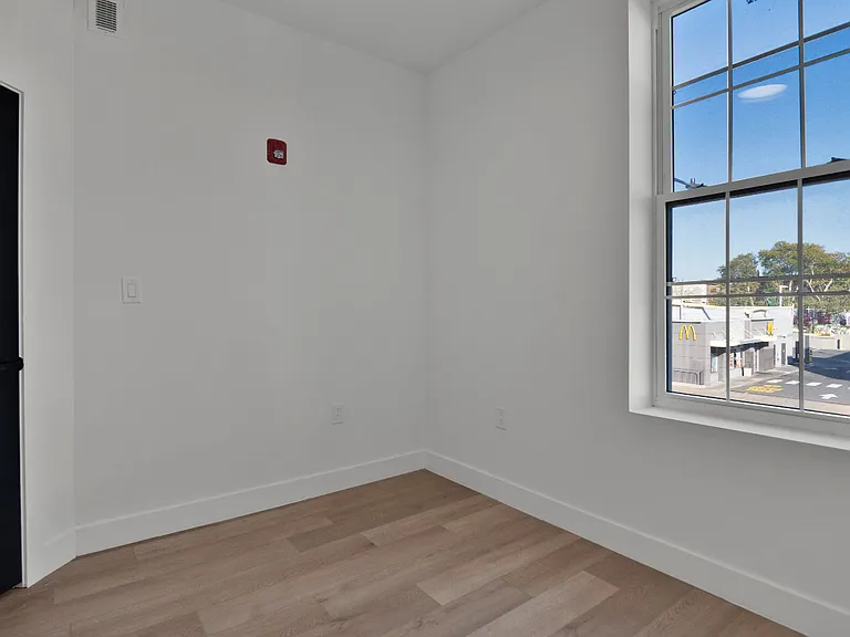 3138 N Broad St #2 — Photo 14