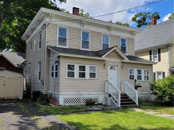 91 North St, Walton, NY 13856