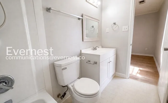 4508 Berrypick Ln S — Photo 11