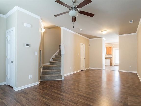 3rd image of 3239 Ivey Wood Ln #1