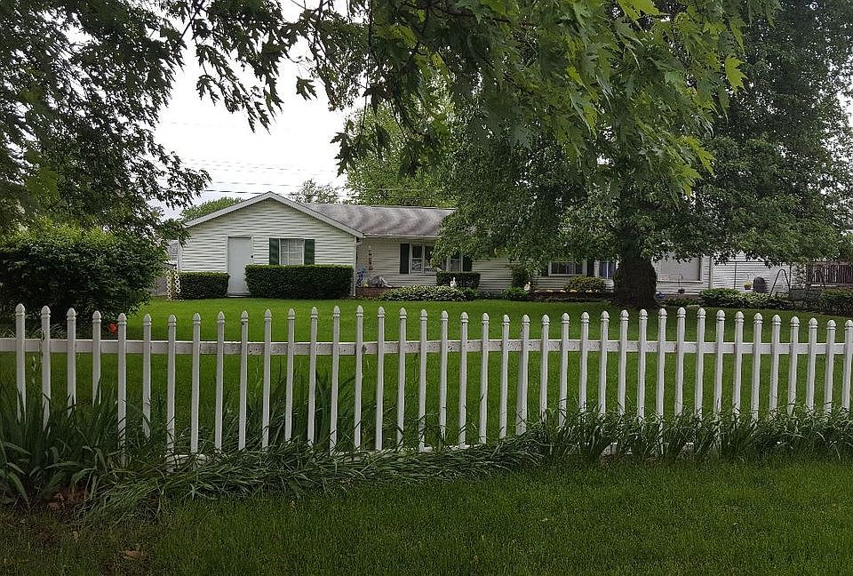 2nd image of 1002 W 15th St