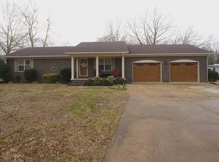 117 Woodside Dr, Dresden, TN 38225
