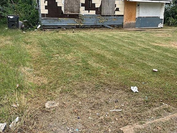 5th image of 42 Saint Ambrose Dr