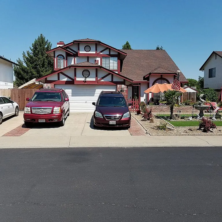 103 Steeplechase Dr photo 1