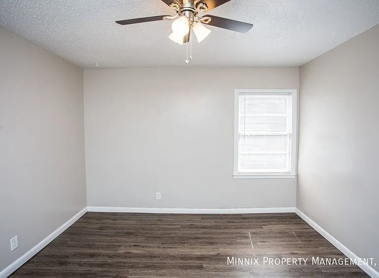 5510 43rd St — Photo 24