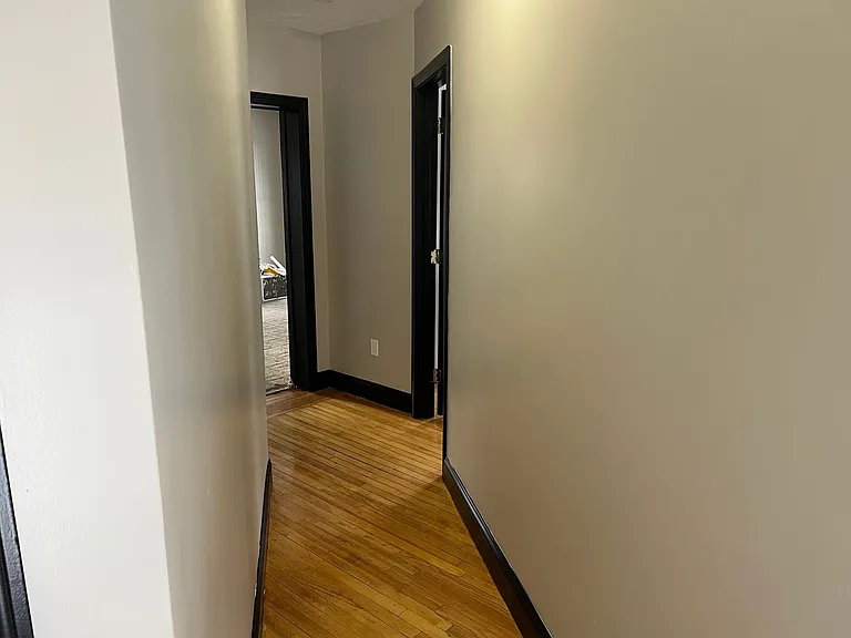 222 Chestnut St — Photo 9