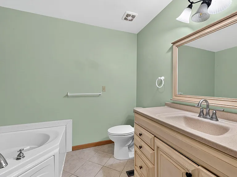 6 Hadley Ln — Photo 37