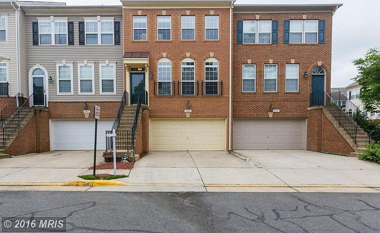 1st image of 8588 Wyngate Manor Ct