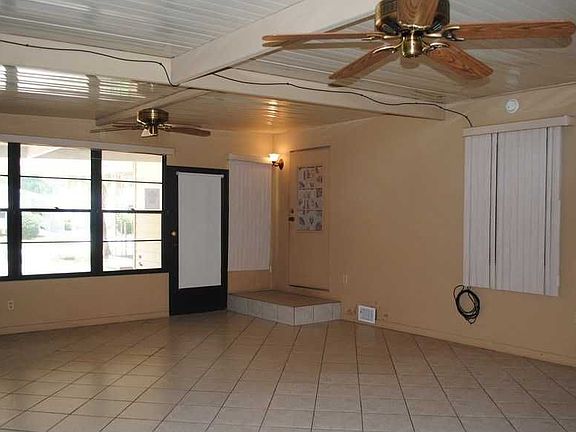 5th image of 106 Lyonia Ln