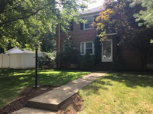 2312 Milton Rd, University Heights, OH 44118