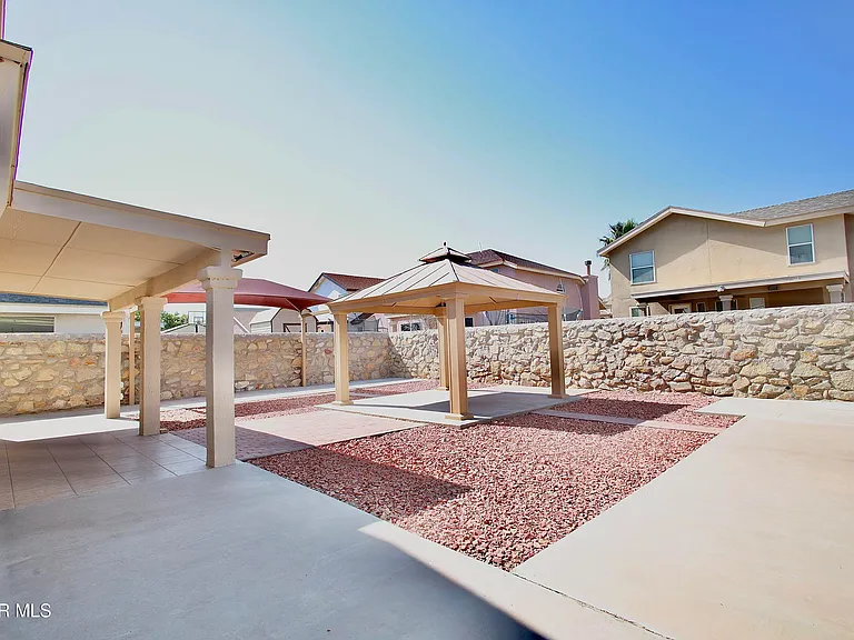 12229 Kingsgate Ct — Photo 44