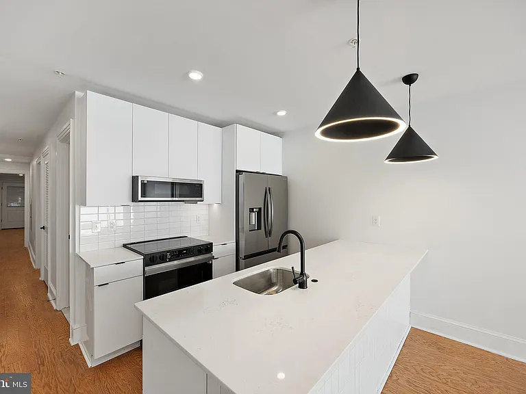 839 N Tatnall St #101 — Photo 3