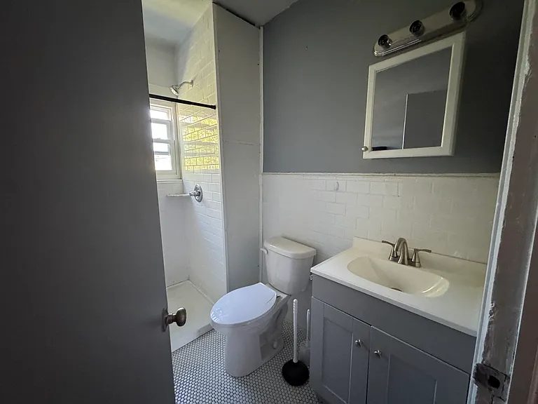 507 River St #2 — Photo 25
