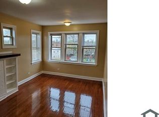 210 N Kenneth Ave #1E, Chicago, IL 60624