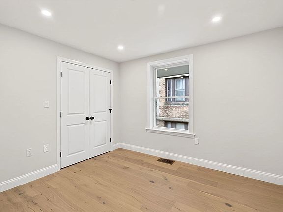 5th image of 57 Nottinghill Rd #2