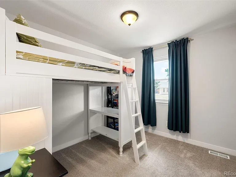 13004 King Cir — Photo 21