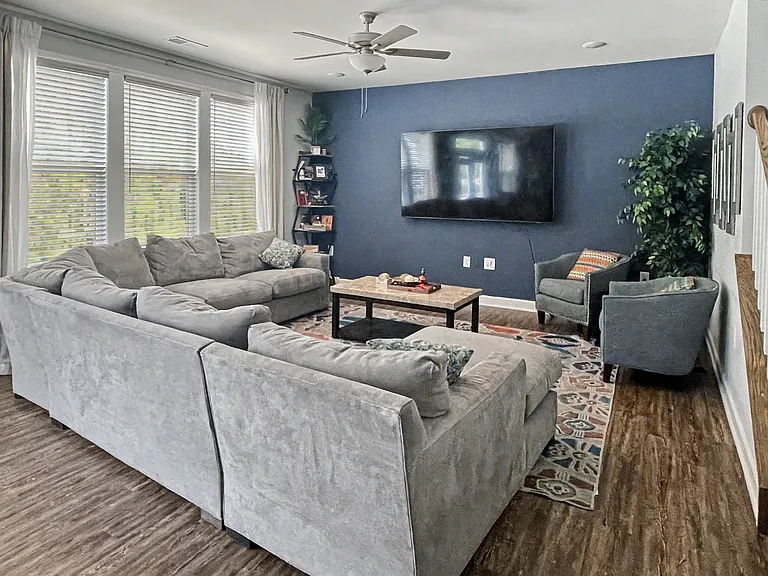 81 Alder Creek Ct — Photo 11
