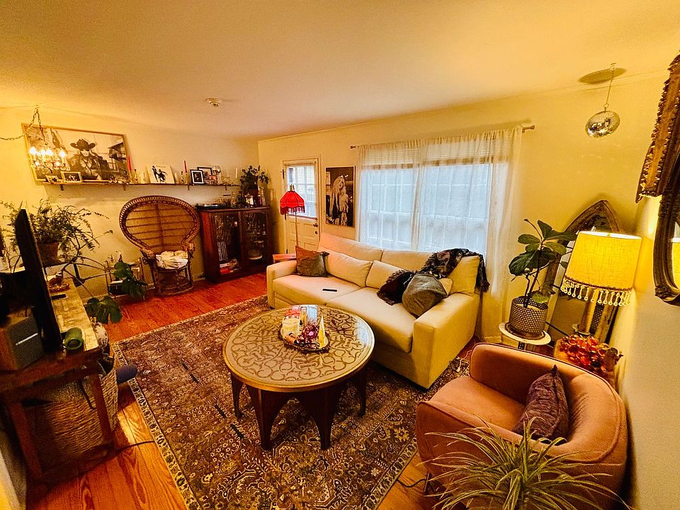 1st image of 35 E Blenkner St #37
