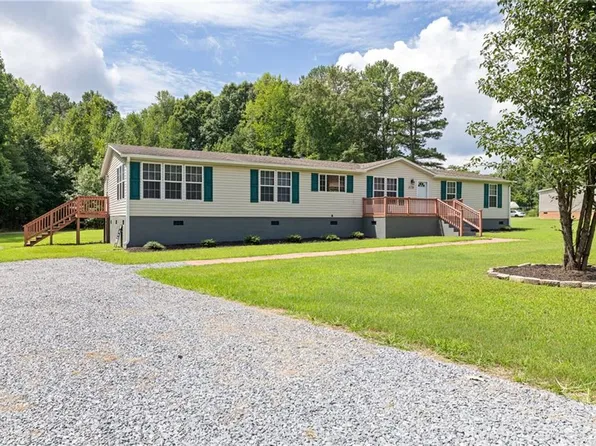 1120 Spring Church Rd, Skippers, VA 23879