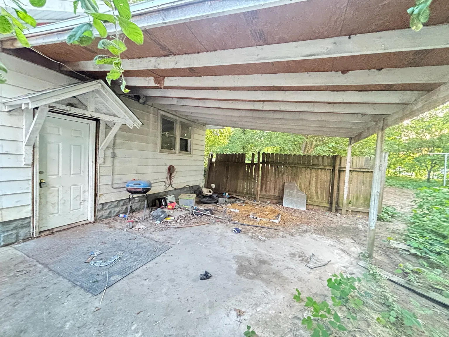 2 bed, 1235 sqft, $857 — Photo 4