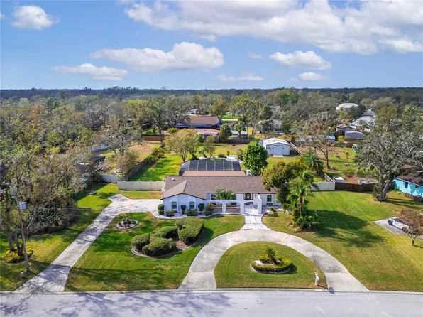 11303 Leprechaun Dr, Riverview, FL 33569