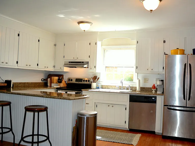 4514 Stuart Ave — Photo 6