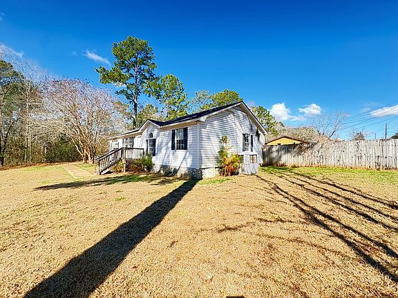 5th image of 2951 Summerhill Rd