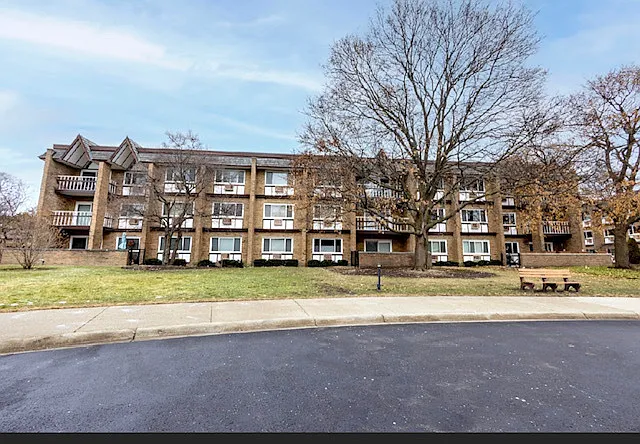 360 Claymoor Rd #3-D photo 1