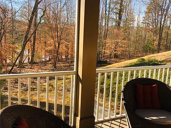 3rd image of 15613 Oleander Dr #215