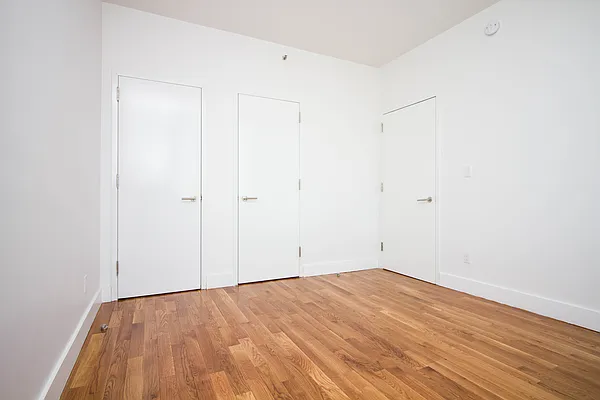 Rented by Nooklyn NYC LLC | media 75