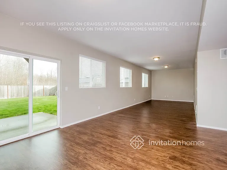 205 Phoenix Ave SW — Photo 6